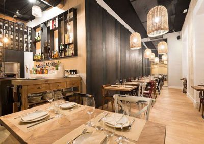 Le restaurant madrilène Serafina a fait confiance à MisterWils, architecture d'intérieur, vintage, décoration, furniture for free souls