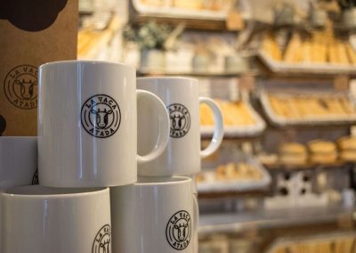 La Vaca Atada, une nouvelle réalisation MisterWils dans le centre de Cadix, architecture d'intérieur, décoration, vintage