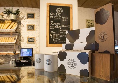 La Vaca Atada, une nouvelle réalisation MisterWils dans le centre de Cadix, architecture d'intérieur, décoration, vintage