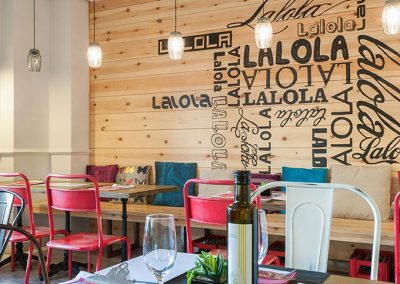 La taverne Lalola Gourmet, nouveau restaurant de Javier Abascal à Séville, par MisterWils, architecte d'intérieur, furniture for free souls
