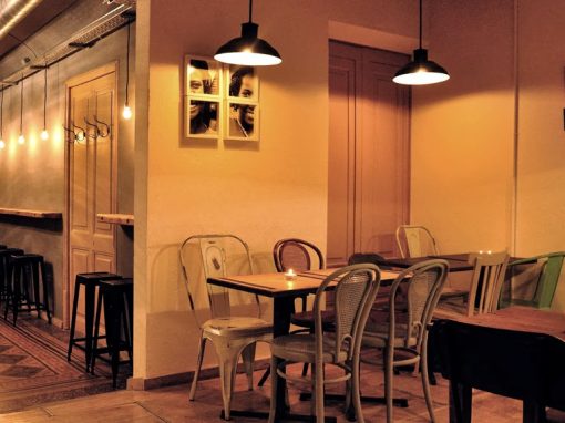 Espai Terres Llunyanes : manger, boire et voyager à Esparreguera (Catalogne)