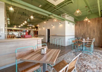 Moka Café, un café vintage en plein coeur de Séville, par MisterWils, architecture d'intérieur, décoration vintage, furniture for free souls