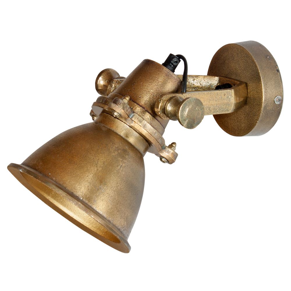 mister-wils-lampe-applique-murale-industriel-bronze-sangara-1 SANGARA Applique murale de style vintage/industriel, fabriquée en métal, finition bronze effet ancien. Culot E14. Max 40W. Dimensions: Ø14.5x21x18 cm