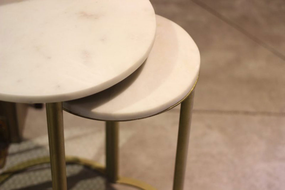 Le métal s’est imposé comme une référence en matière de déco d’intérieur depuis le Salon du Meuble de Milan et plus encore dans les revues...