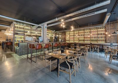 Kibo Gastro Club, un restaurant polyvalent à Séville-Est, par MisterWils, décorationm architecture d'intérieur, furniture for free souls