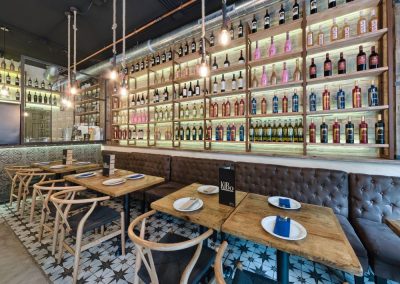 Kibo Gastro Club, un restaurant polyvalent à Séville-Est, par MisterWils, décorationm architecture d'intérieur, furniture for free souls