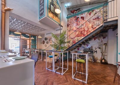 Alianzza Tapas & Copas attire l'attention à Utrera, par MisterWils furniture for free souls