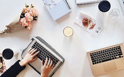 Misez sur le doré avec la chaise Ralph de MisterWils