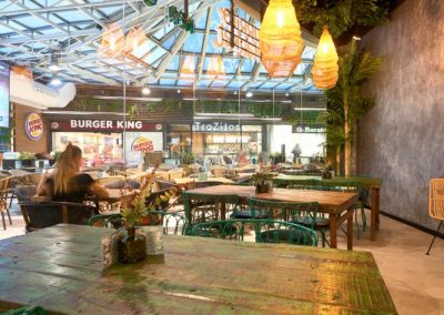Burrito Market, un nouveau concept gastronomique à Séville avec MisterWils, furniture for free souls, architecture d'intérieur, vintage... 20
