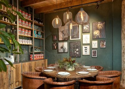 " La Chancha y los 20", nouveau projet MisterWils dans le centre de Cadix furniture for free souls, architecture d'intérieur, design, vintage, décoration...