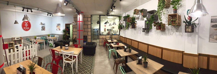 « El Moli Pan y Café », une chaîne de cafés meublé par MisterWils, furniture for free souls, vintage, scandinave, rétro, industriel...