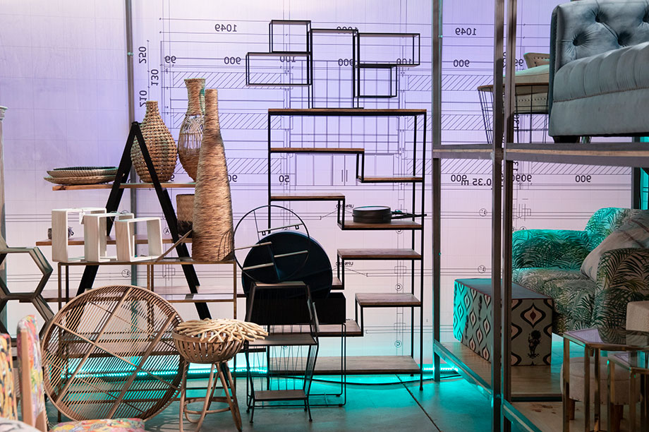 Découvrez tout notre mobilier dans l'émission Masters de la reforma, MisterWils, furniture for free souls, vintage, scandinave, industriel...