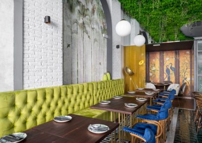 LPA un nouveau restaurant à la mode, par CM4 avec MisterWils, furniture for free souls, vintage, scandinave, sofas, chaises, tabourets, canapés 9