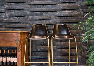 Don Otilio, nouveau restaurant dans le quartier emblématique de Séville, furniture for free souls, vintage, scandinave, sofas, chaises, tabourets, canapés