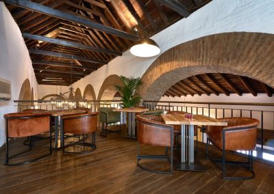 El Colmao, un nouveau restaurant décoré par Neuttro dans un ancien palais | MisterWils, furniture for free souls industriel, vintage, scandinave...