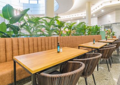 Canel Rolls ouvre un nouvel établissement dans un style Bistrot moderne | MisterWils, furniture for free souls, architecte d'intérieur, mobilier vintage, industriel, scandinave...