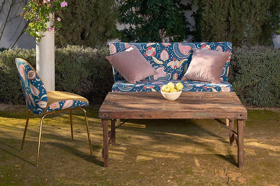 Buffets, étagères, luminaires, tables, chaises, canapés, tabourets... MisterWils. Plus de 4000m² d'exposition. 617