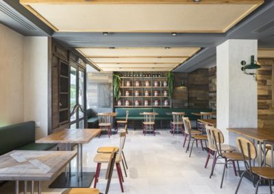 Rénovation de la Pizzeria Al Gusto Tapas par CM4 | MisterWils, furniture for free souls, architecte d'intérieur, mobilier vintage, industriel, scandinave...