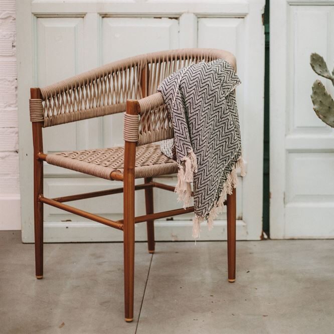 misterwils-photo-ambiance-vivian-4 Buffets, étagères, luminaires, tables, chaises, canapés, tabourets... MisterWils. Plus de 4000m² d'exposition. 570