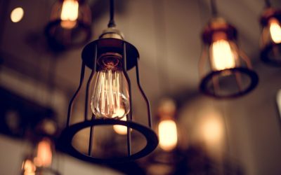 Lampes de plafond et appliques parfaites pour un restaurant