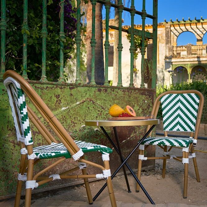 misterwils-photo-ambiance-octopus-pacific.jpg Type du fichier : image/jpeg Buffets, étagères, luminaires, tables, chaises, canapés, tabourets... MisterWils. Plus de 4000m² d'exposition. 536