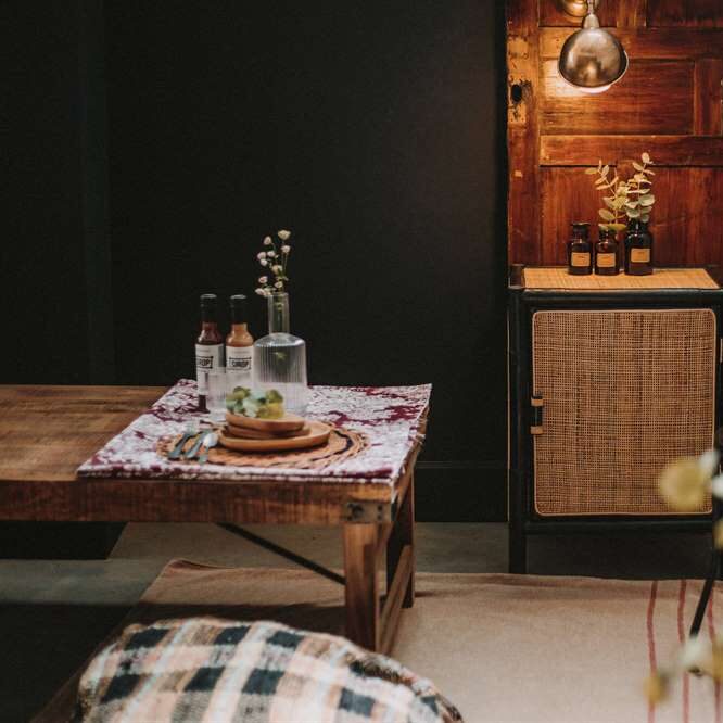 misterwils-table-COFFEE-table-ELODIE COFFEE Table basse en bois récupéré style vintage/industriel. Pliable.| Trouvez-la chez Mister Wils. Plus de 4000m² d'exposition. Buffets, étagères, luminaires, tables, chaises, canapés et banquettes, tabourets, ventilateurs, plantes artificielles...