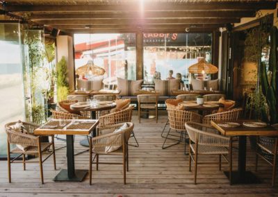 Amarola est le nouveau concept gastronomique créé par le chef Alejandro Alcántara dans une ambiance parfaite en bord de mer.14