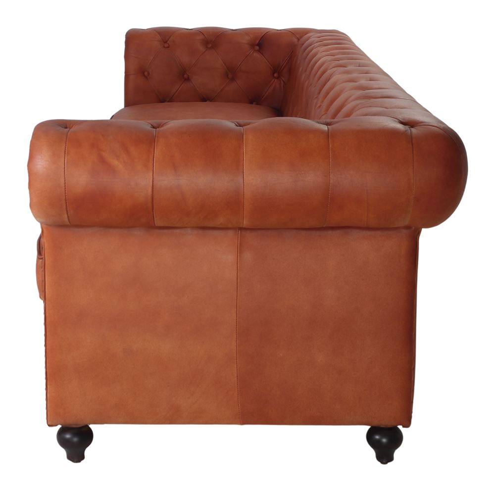 CANAPÉ CHESTER GARBO en cuir capitonné | Trouvez-la chez MisterWils. Plus de 4000m² d'exposition. 16