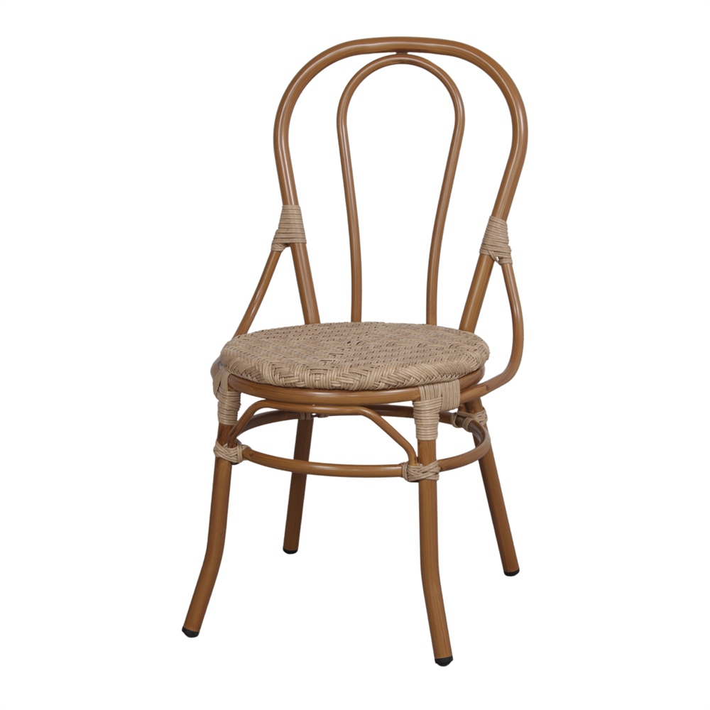 misterwils-chaise-rotin-synthetique-aluton-01 CHAISE EN ROTIN SYNTHÉTIQUE ALUTON style Bistrot | Trouvez-la chez MisterWils. Plus de 4000m² d'exposition. 1