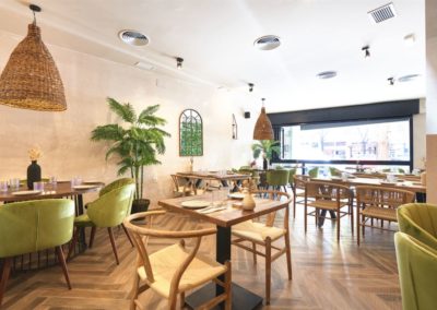 Pecado Sevilla, un restaurant décoré par GRstudio, le résultat d'une réforme globale d'un établissement fermé depuis plus de 10 ans. 5
