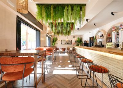 Pecado Sevilla, un restaurant décoré par GRstudio, le résultat d'une réforme globale d'un établissement fermé depuis plus de 10 ans. 7