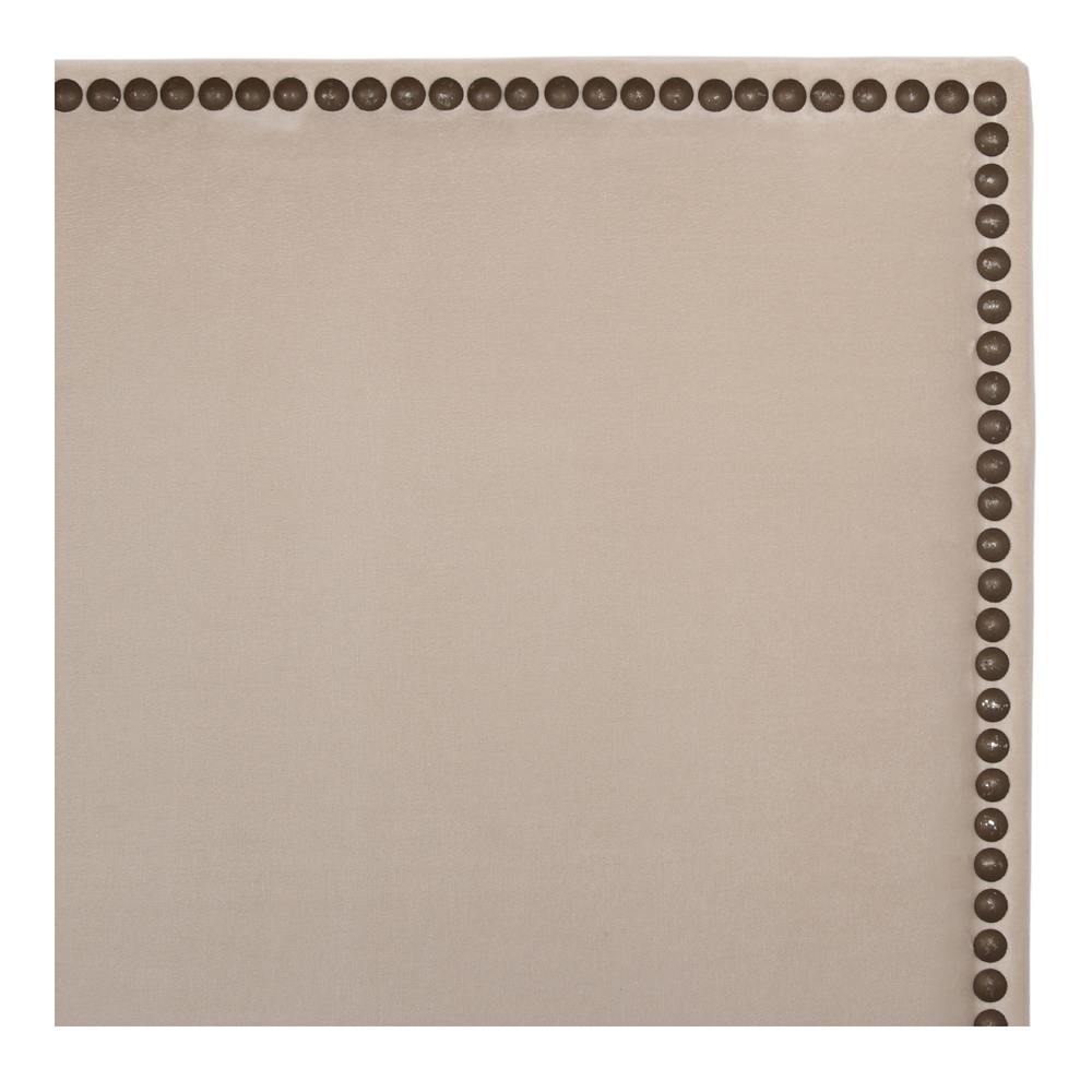 misterwils-tete-de-lit-tapissee-peace-clous-3 TÊTE DE LIT TAPISSÉE PEACE style contemporain | Trouvez-la chez MisterWils. Plus de 4000m² d'exposition. 3