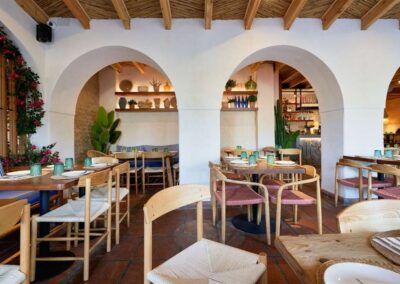 La Salina | Une terrasse spectaculaire sur les rives du Guadalquivir et un intérieur lumineux de style méditerranéen. 9