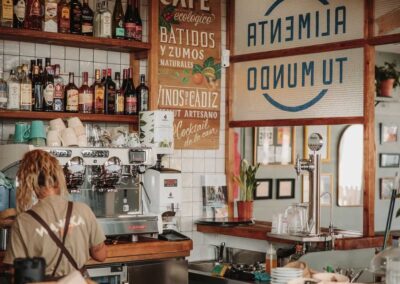 Wanaka Tarifa, un espace healthy de style méditerranéen | MisterWils, furniture for free souls 7