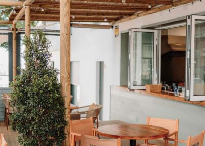 Wanaka Tarifa, un espace healthy de style méditerranéen | MisterWils, furniture for free souls 8