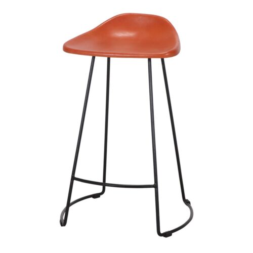 TABOURET HAUT MÉTAL ET CUIR SUSSEX de style industriel | Trouvez-la chez MisterWils. Plus de 4000m² d'exposition. 1