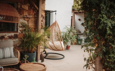 Couleurs estivales : 3 conseils de style