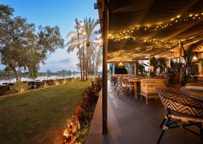 Le Groupe Lantana sur la route du succès : "El Esturión", le début d'une nouvelle étape | MisterWils. Plus de 4000m² d'exposition. 8