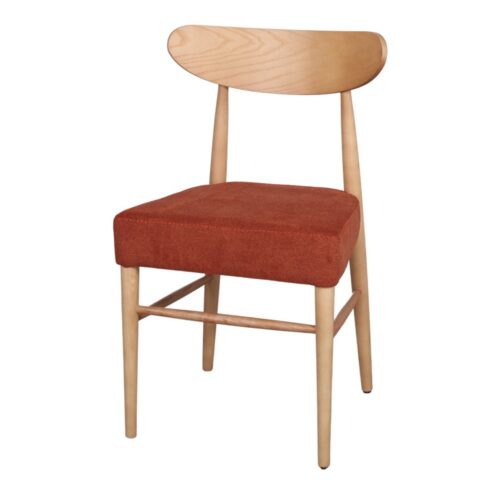 CHAISE EN BOIS TAPISSÉE SABINA style Nordique | Trouvez-la chez MisterWils. Plus de 4000m² d'exposition. 25