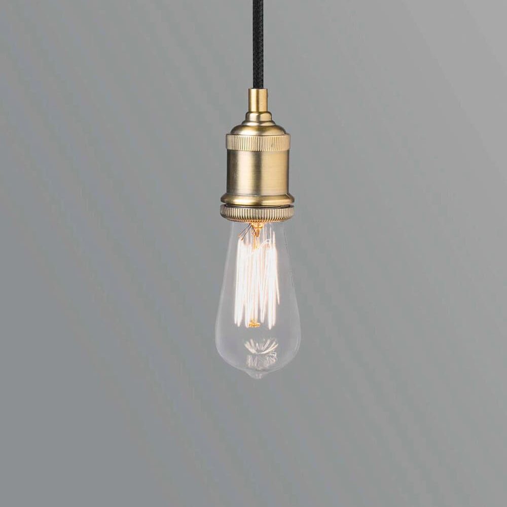 misterwils-art-suspension-session-photo LAMPE PLAFONNIER ART SUSPENSION de style vintage | Trouvez-la chez MisterWils. Plus de 4000m² d'exposition. 3