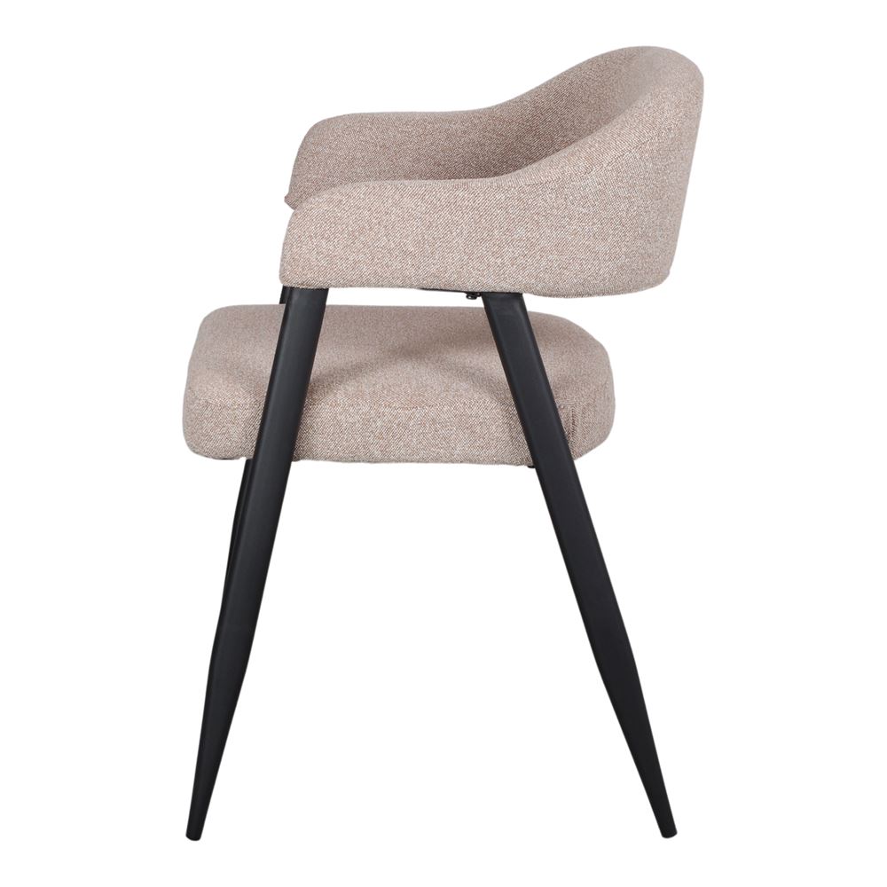 misterwils-chaise-tapissee-portola-toaste-3 CHAISE TAPISSÉE PORTOLA, style contemporain | Trouvez-la chez MisterWils. Plus de 4000m² d'exposition. 3