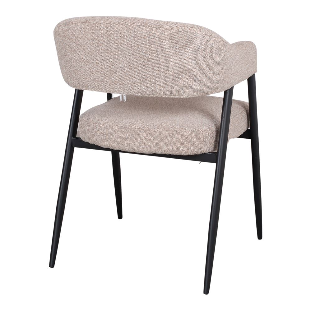 misterwils-chaise-tapissee-portola-toaste-4 CHAISE TAPISSÉE PORTOLA, style contemporain | Trouvez-la chez MisterWils. Plus de 4000m² d'exposition. 4