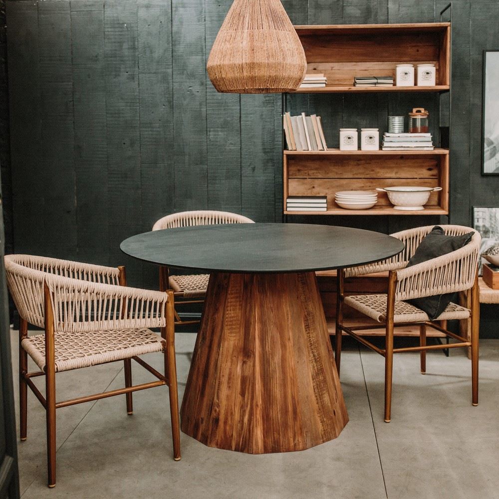 misterwils-session-photos-triangulo-etagere-jonny-table-steffy-chaise-vivian CHAISE EN CORDE ET MÉTAL VIVIAN de style Japandi 2 Session Photos Triangulo