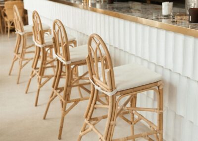 Portería Santa Clara, un projet de GRUPO SOJO avec du mobilier MisterWils | Furniture for free souls 6