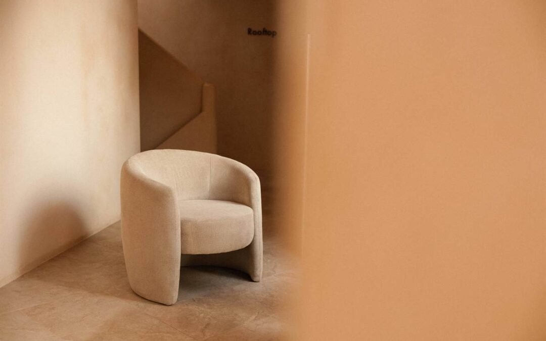 Chez MisterWils, vous trouverez des fauteuils avec coussins qui s'adaptent à tous les projets de décoration, avec des matériaux de qualité, des finitions impeccables et un design qui séduit. 8