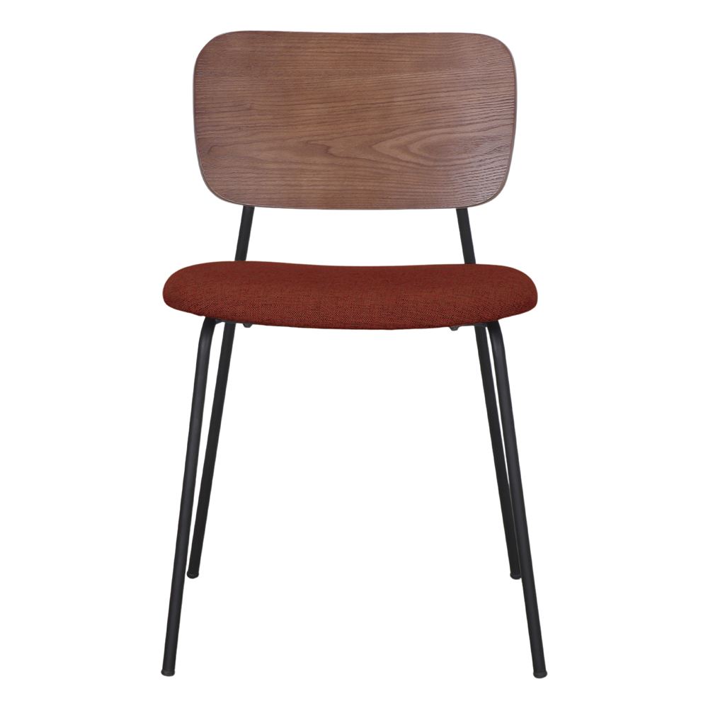 CHAISE TAPISSÉE ALDERY, de style Mid Century | Trouvez-la chez MisterWils. Plus de 4000m² d'exposition. 2